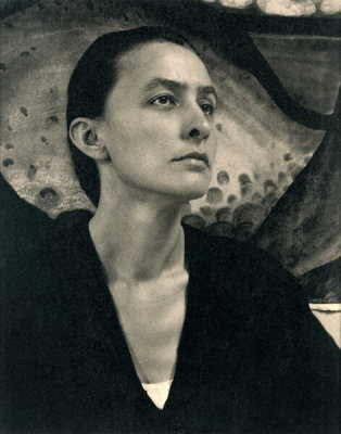 Alfred Stieglitz - Georgia O'Keeffe:  A Portrait, 1918