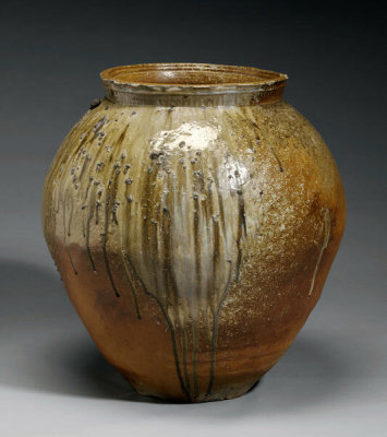 Echizen Kiln - Water Jar, 16th century